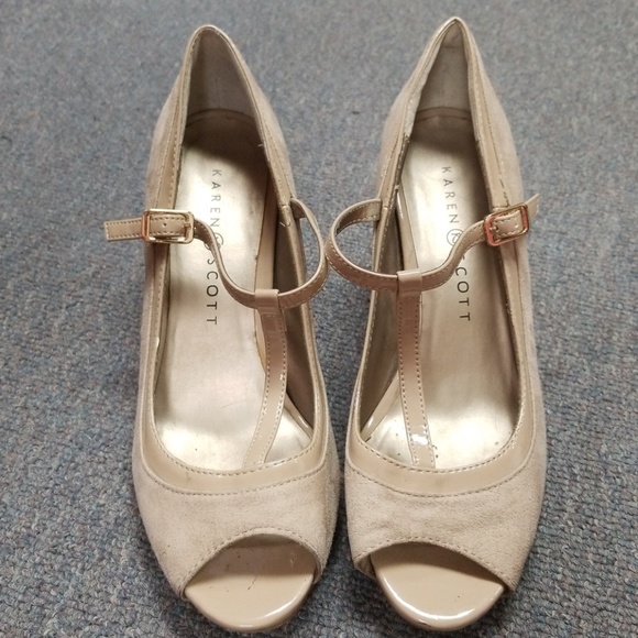 Karen Scott Shoes - Karen Scott size 6.5